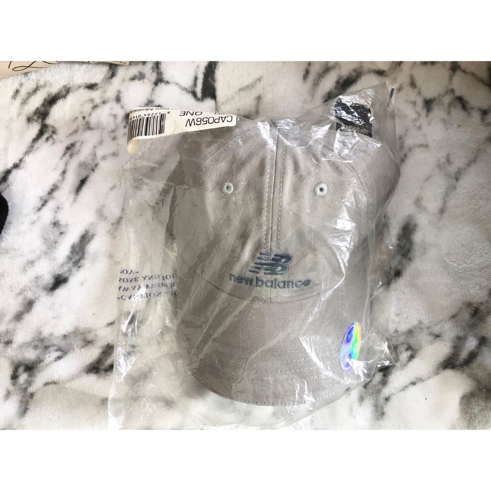 Women’s New Balance Hat